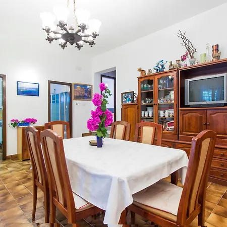 7 Olives Апартаменты