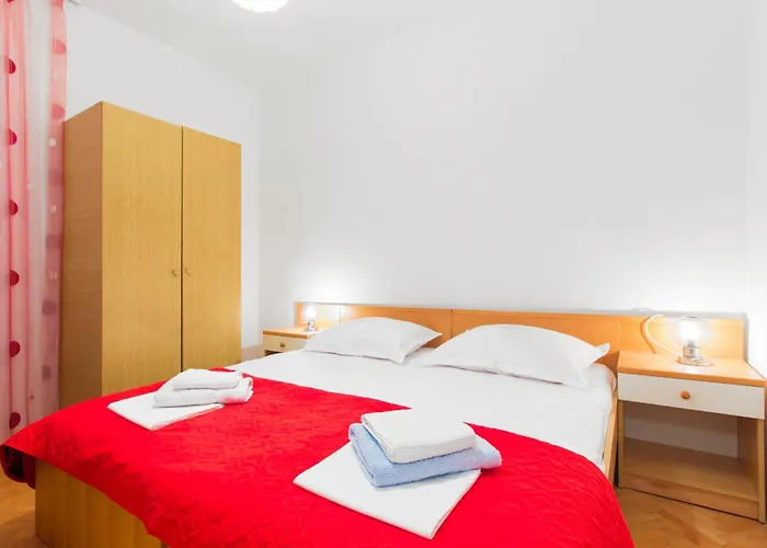 7 Olives Rogoznica (Sibenik-Knin)