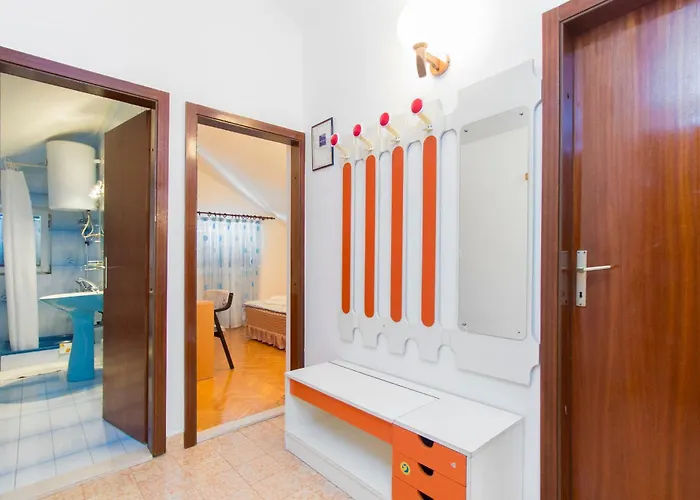 7 Olives Daire Rogoznica (Sibenik-Knin)